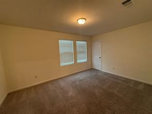 408 FOREST Street - Photo 15