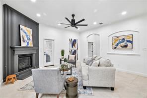 787 Deverson Drive - Photo 18