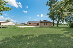 302 County Road 3320 - Photo 11