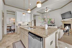 1305 Corona Court - Photo 13