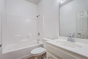 7048 Summit Parc Drive - Photo 5