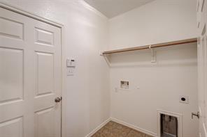 7048 Summit Parc Drive - Photo 9