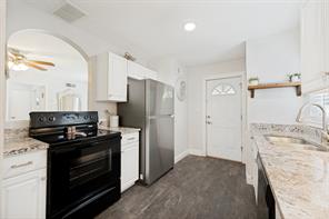 4504 Geddes Avenue - Photo 13
