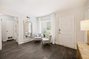 4504 Geddes Avenue - Photo 4