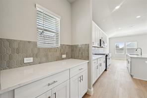 4010 Benbrook Drive - Photo 12