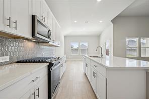 4010 Benbrook Drive - Photo 4