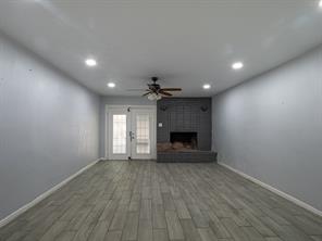 605 Blue Lake Drive - Photo 15