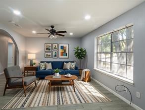 605 Blue Lake Drive - Photo 2