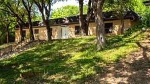 605 Blue Lake Drive - Photo 3