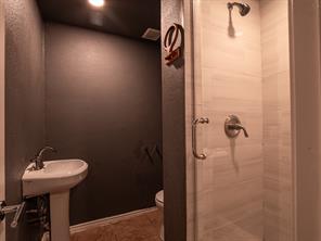 605 Blue Lake Drive - Photo 34
