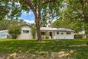 1112 Karla Drive - Photo 1