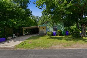 916 Turner Street - Photo 1