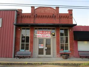 106 E Hayes Street - Photo 1