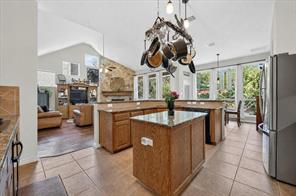 759 Peach Lane - Photo 3