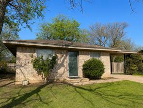 915 N 7th Street - Photo 1