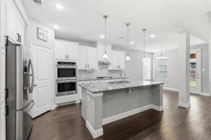 15513 Bryant Park Avenue - Photo 2