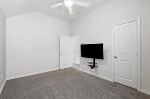 15513 Bryant Park Avenue - Photo 35