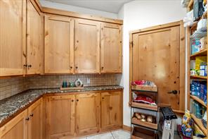 390 County Road 1573 - Photo 15