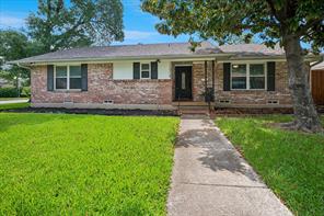 11070 Delford Circle - Photo 2