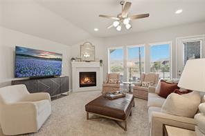 2320 Macy Way - Photo 8