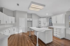 7700 Black Bear Court - Photo 10