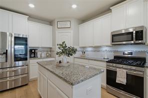 4317 Lakeview Drive - Photo 17