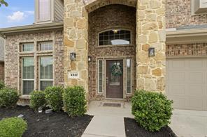 4317 Lakeview Drive - Photo 3