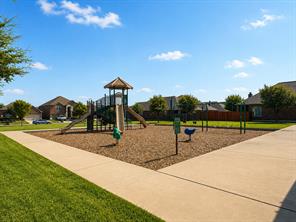 4317 Lakeview Drive - Photo 5