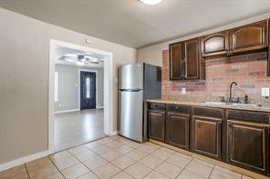 913 Jameson Street - Photo 12