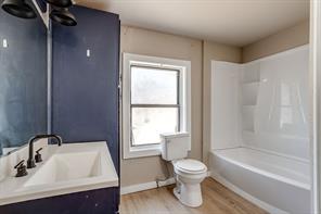 913 Jameson Street - Photo 23