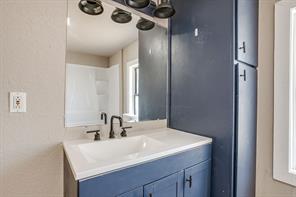 913 Jameson Street - Photo 24