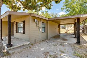 913 Jameson Street - Photo 3