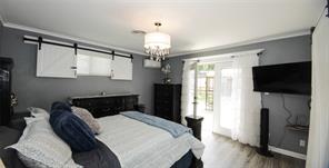 367 Hillcroft Drive - Photo 12