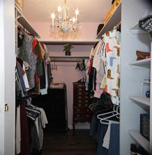 367 Hillcroft Drive - Photo 13