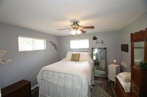 367 Hillcroft Drive - Photo 15