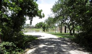 367 Hillcroft Drive - Photo 33