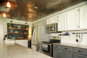 367 Hillcroft Drive - Photo 9