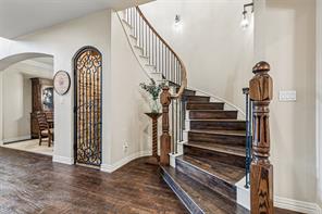2206 Carrick Drive - Photo 4