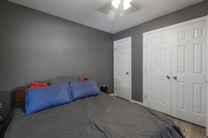 1107 Vine Street - Photo 16