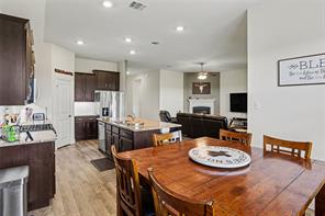 4016 Woodford Drive - Photo 10