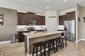 4016 Woodford Drive - Photo 5