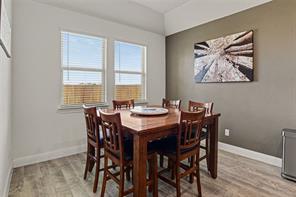 4016 Woodford Drive - Photo 9