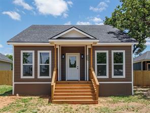 2904 Avenue D - Photo 1