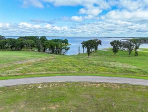 680 Peninsula Drive - Photo 1