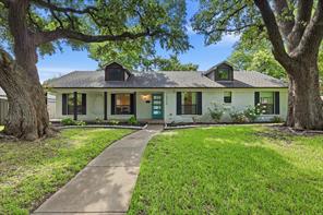 10469 Sinclair Avenue - Photo 1