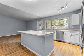 1137 Kingston Drive - Photo 14