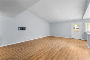 1137 Kingston Drive - Photo 7