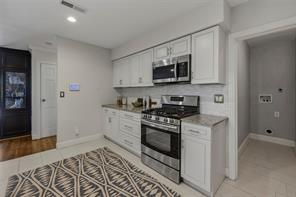 4817 Winthrop Avenue E - Photo 12
