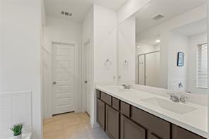 1848 Coronet Avenue - Photo 33