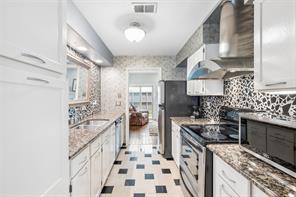 4229 Cole Avenue - Photo 6